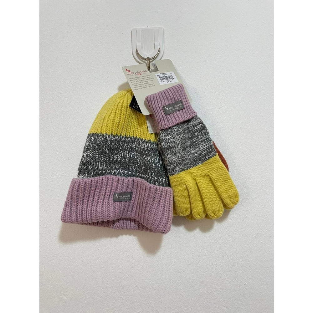 NEW koolaburra beanie hat gloves set